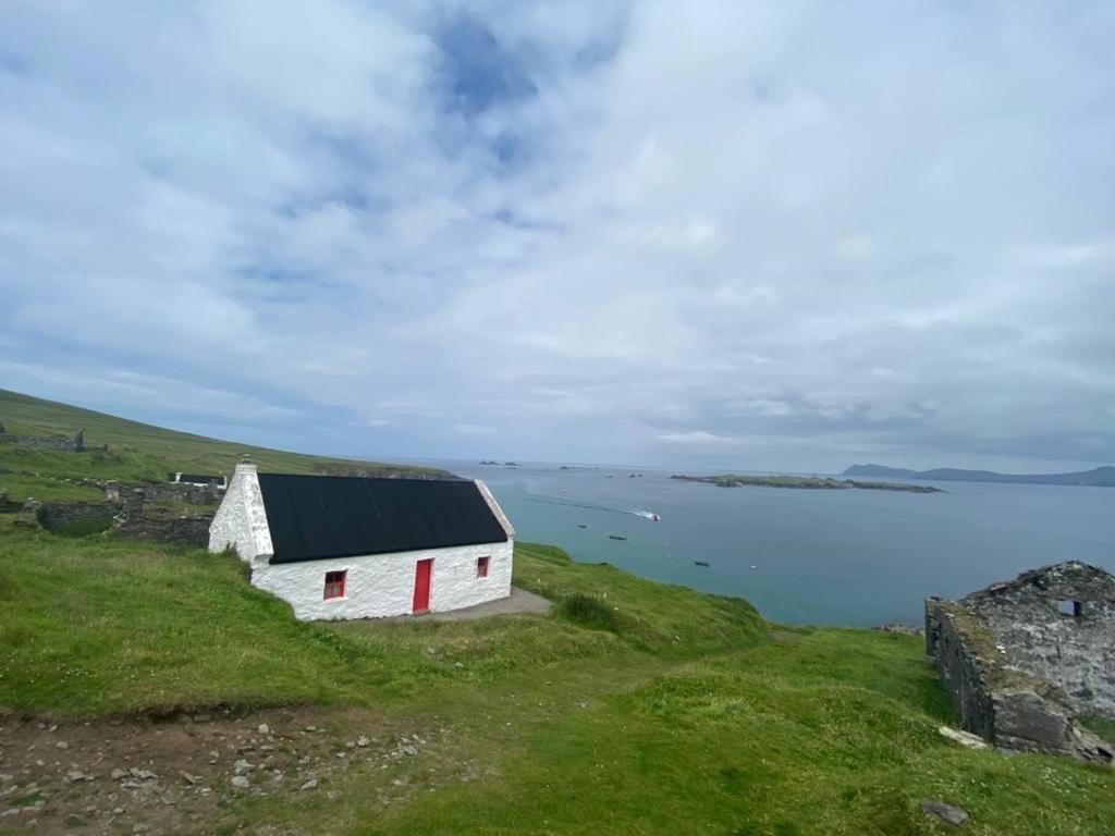 Beenoskee Bed And Breakfast Castlegregory Exterior photo