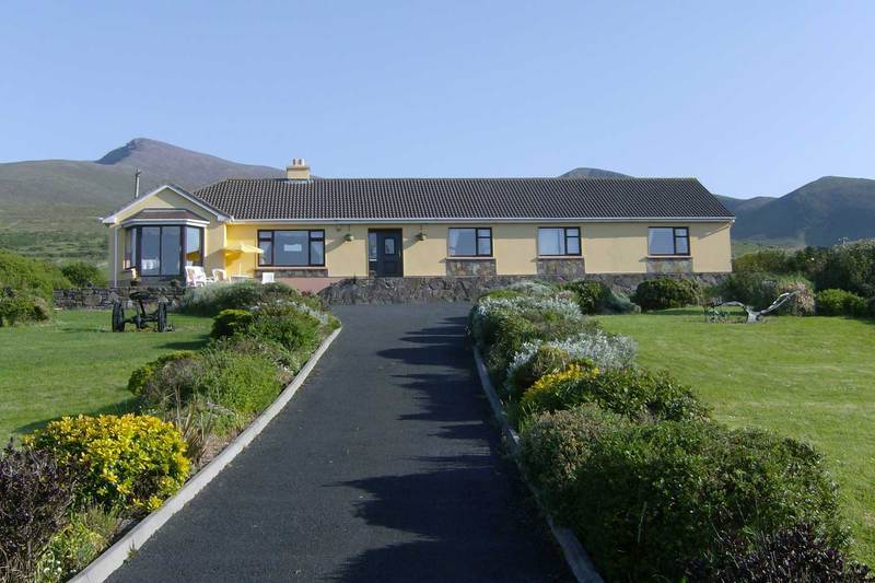 Beenoskee Bed And Breakfast Castlegregory Exterior photo